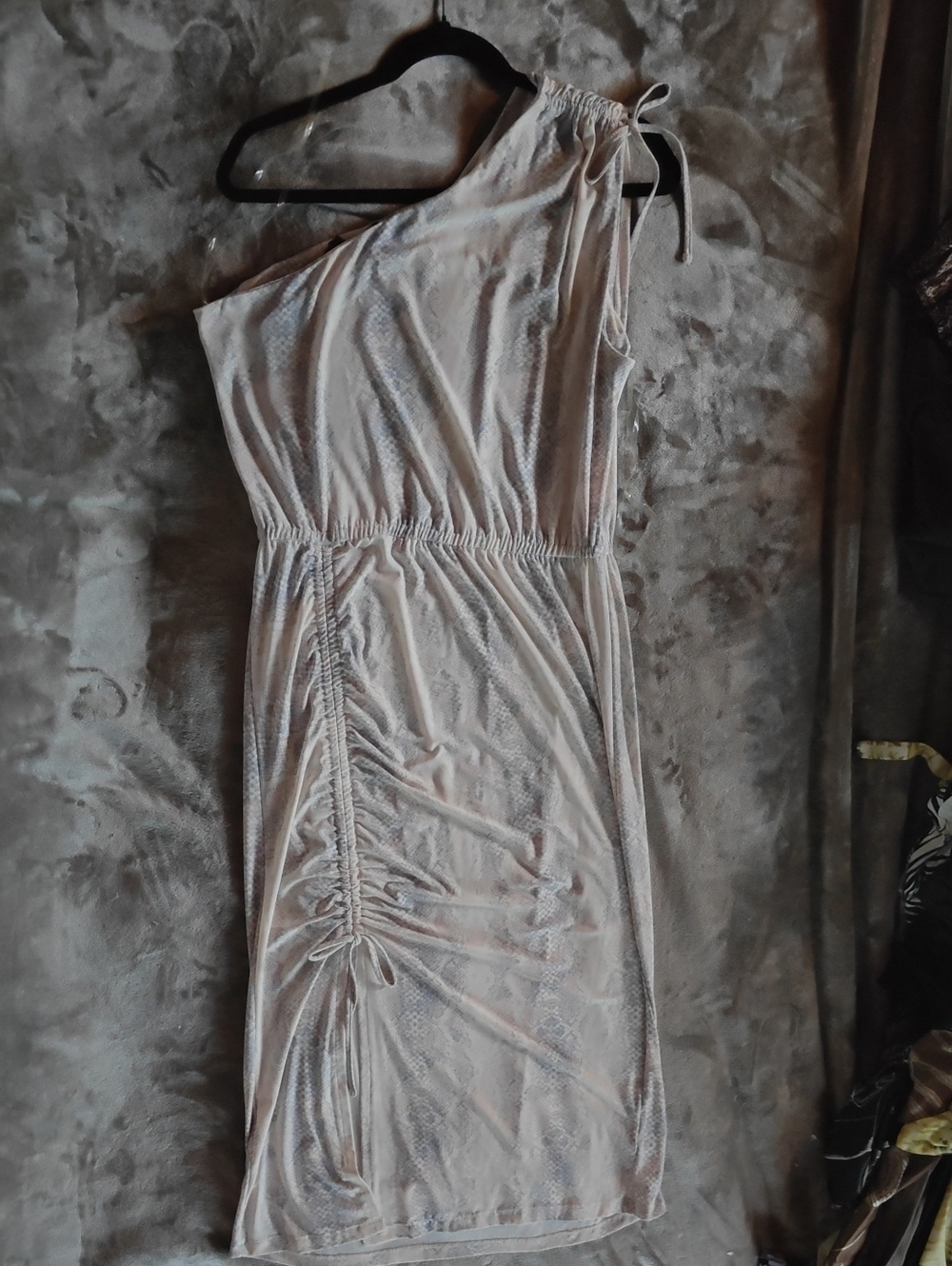 Steve Madden One-Shoulder Ruched Light Pink Dress